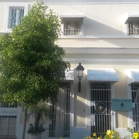 Hotel Portes 9 Санто Доминго Екстериор снимка