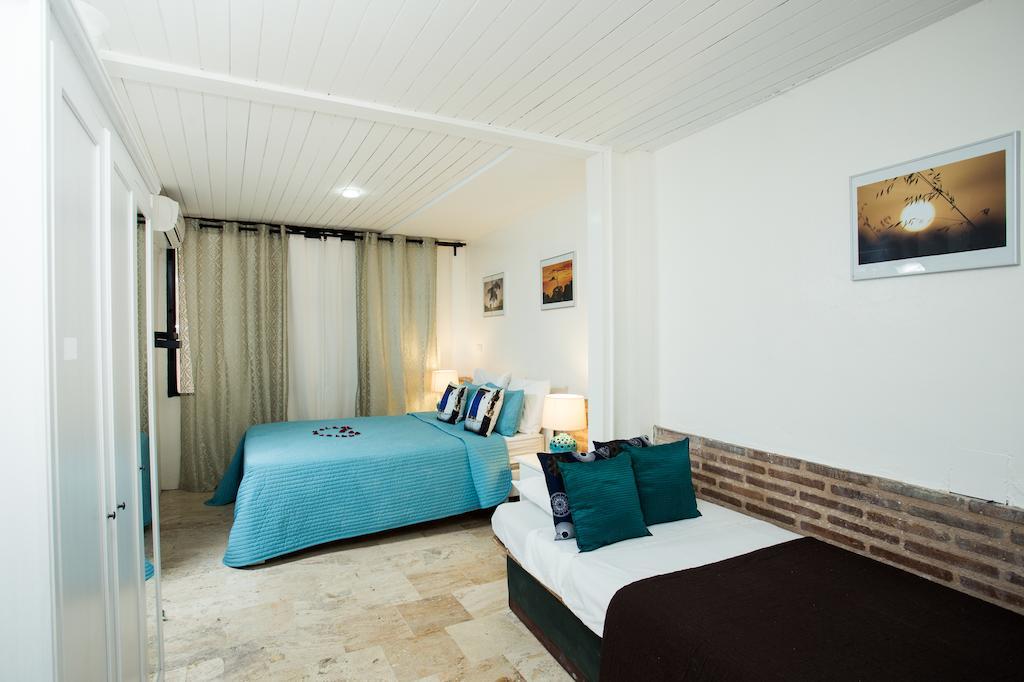 Hotel Portes 9 Санто Доминго Екстериор снимка
