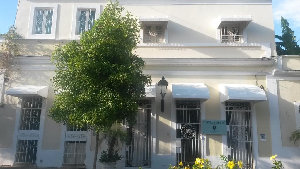 Hotel Portes 9 Санто Доминго Екстериор снимка